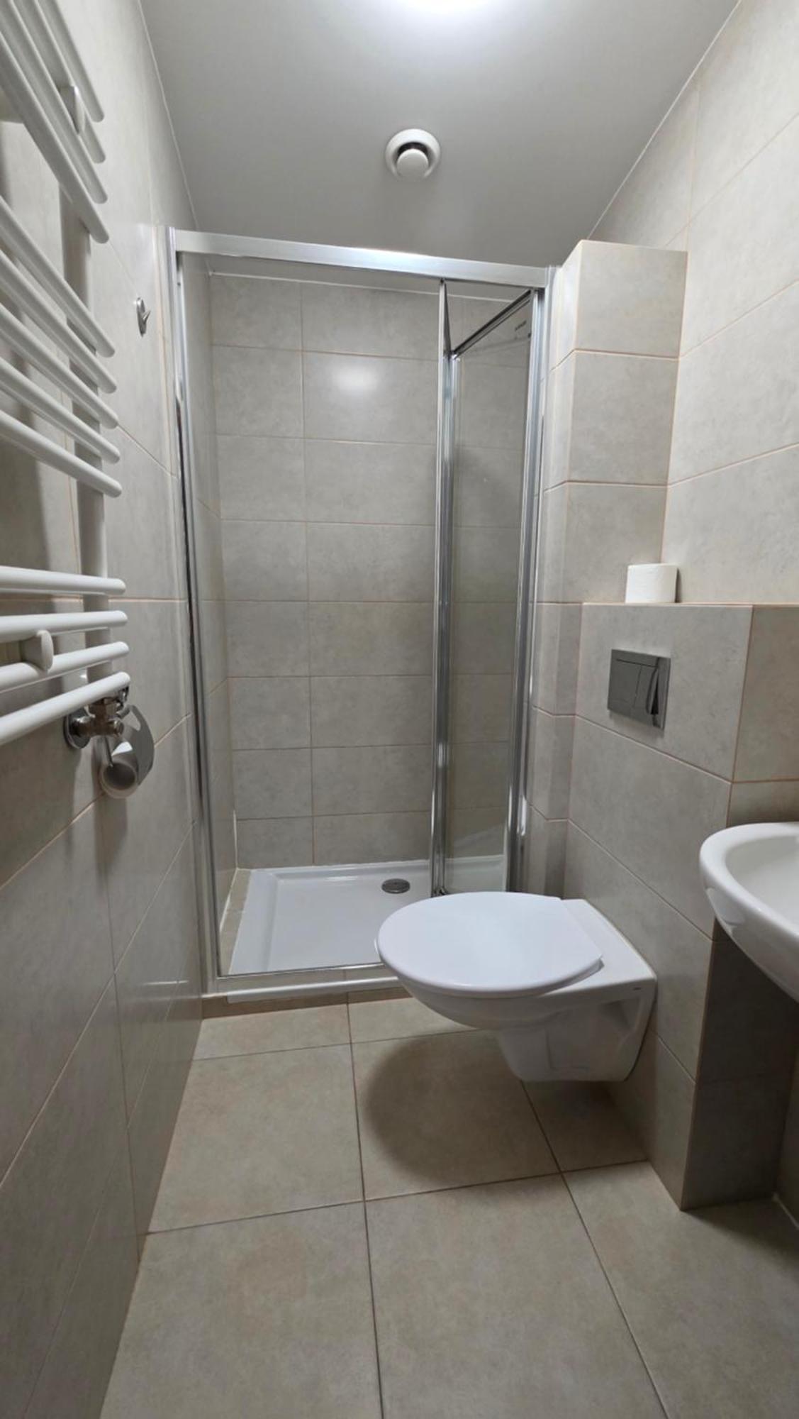Nad Zalewem 500-163-489 Hotel Zegrze Poludniowe Ngoại thất bức ảnh
